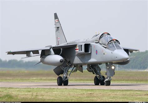 Sepecat Jaguar T4 - UK - Air Force | Aviation Photo #0852262 | Airliners.net