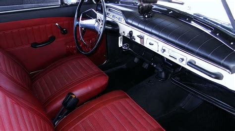 1966 VOLVO 122 COUPE - Interior - 182113