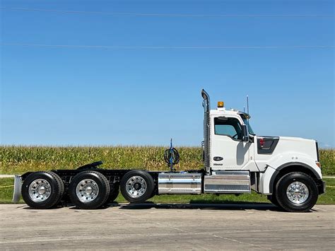 2023 Kenworth W990 For Sale in Hinckley, IL - Commercial Truck Trader