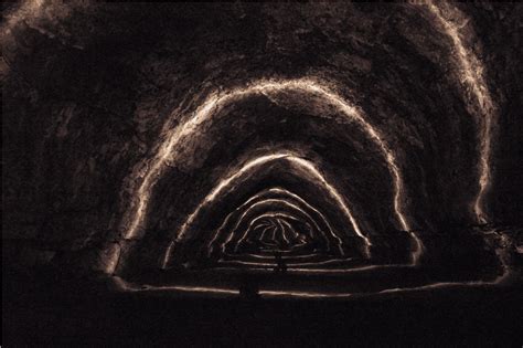 How caves form and the different types of caves