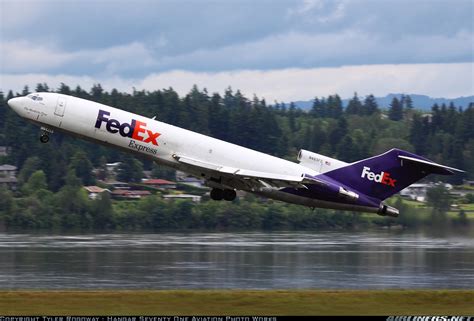 Boeing 727-225/Adv(F) - FedEx - Federal Express | Aviation Photo ...