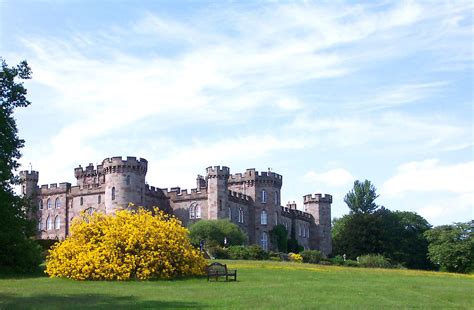 Cholmondeley Castle Gardens