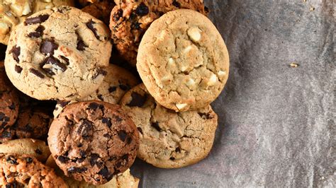 30 Types Of Cookies, Explained