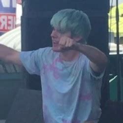 icons : 🍜₎ … ꒰ AWSTEN KNIGHT ꒱; ꒰ EVERY HAIR COLOR HE’S...