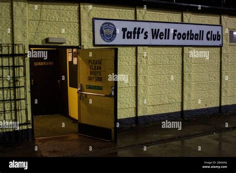 Taffs well football club hi-res stock photography and images - Alamy