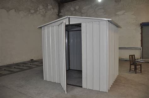 Moistureproof Construction Steel Metal Car Sheds / Shelters White