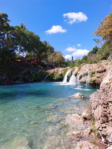 Bolinao Falls is a cluster of refreshing waterfalls at the northern tip of Pangasinan - Getaway.PH