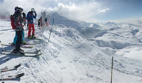 Four skiers killed in avalanche on French Alps - Extra.ie