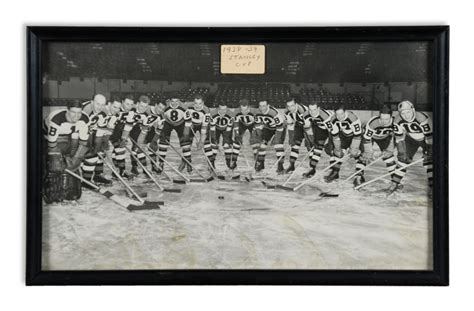 1938-39 Bruins Stanley Cup Champions Photo