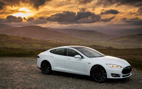 White Tesla Wallpapers - Wallpaper Cave