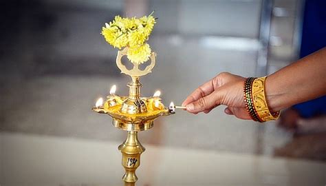 Importance of lighting the lamp in pujas and functions - OrissaPOST