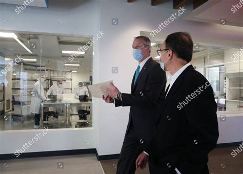 Massachusetts Governor Charlie Baker L Talks Editorial Stock Photo ...