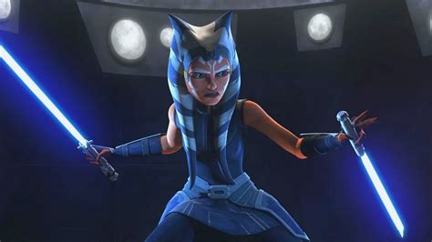 Why Does Ahsoka Use Two Lightsabers When Anakin Only Used One?