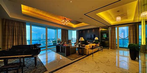 The best luxury apartments in Mumbai are a part of the amazing Ahuja Towers | Luxury apartments ...