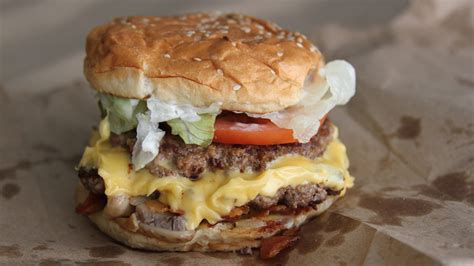 25 Best Fast Food Burgers | Top Chains Ranked | List Monster