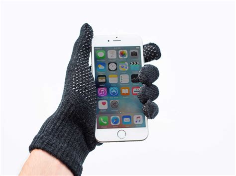 Knit Touchscreen Gloves: 2 Pairs | StackSocial