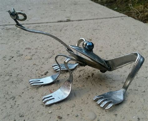 fork spoon frog recycled flatware | Diy crafts to do, Crafts to do, Metal