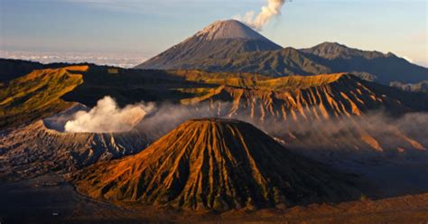 11 Volcano Hikes Perfect For The Adventure Traveller In Your Life ...