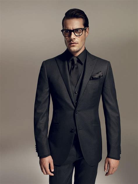 Pin by Clayton on Men in Black | Mens outfits, Well dressed men, Black suit men