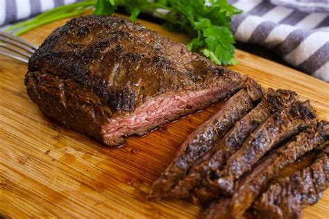 How to Make Bavette Steak at Home - Cooking Fanatic