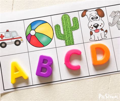 FREE Printable Beginning Sounds Phonics Game