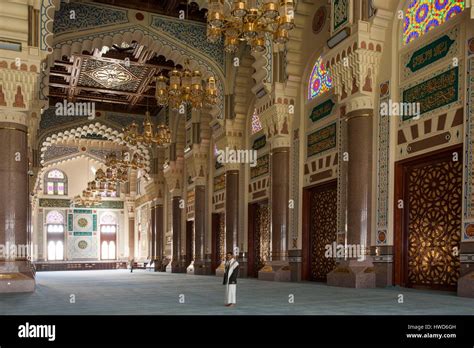 Yemen, Sanaa, Al-Salah mosque Stock Photo - Alamy