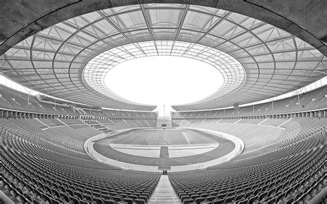 Berlin Olympic Stadium [1800x1127] photo by Vicente Moraga (xpost /r/StadiumPorn) : r ...