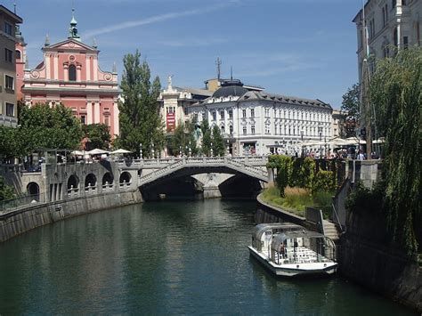 River Ljubljanica Kanal (Liubliana) - Lo que se debe saber antes de ...