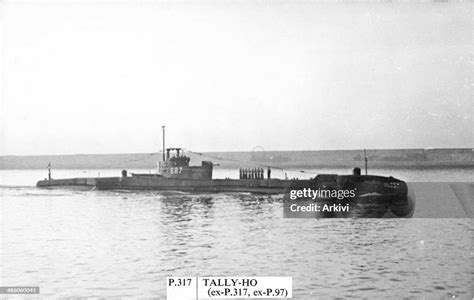 British Royal Navy Submarine HMS Tally-Ho, P317, at sea, date not... Nachrichtenfoto - Getty Images