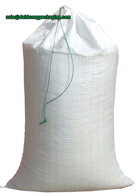 PP WOVEN BAGS/POLYPROPYLENE WOVEN BAGS - DAIDUONGPACKAGING