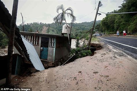 Hurricane Otis hits Acapulco: Tropical paradise reels after Category 5 storm unleashes massive ...