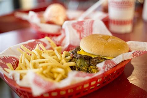 Freddy’s Frozen Custard & Steakburgers Expands in the Southeast | Restaurant Magazine