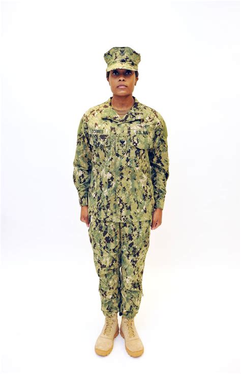 File:160803-N-RY232-002 Navy Working Uniform (NWU) Type , 43% OFF