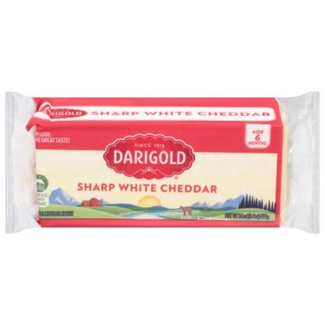 Darigold Sharp White Block Cheese, 24 oz - Kroger