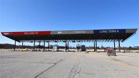 US airport parking begins to take off - The Points Guy