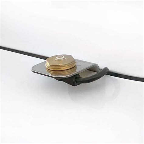 Rugged Fender Antenna Mount for Dodge Ram – SxS Radios