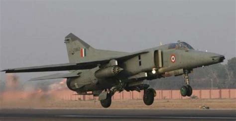 Indian Air Force decommissions MiG-27's last squadron from Jodhpur Air ...