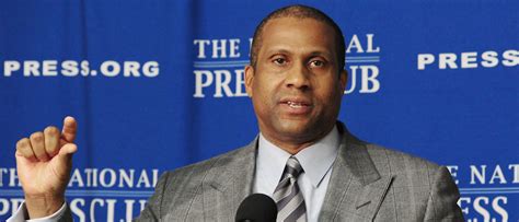 Tavis Smiley Ordered To Pay $1.5 Million To PBS Amid #MeToo Lawsuit ...