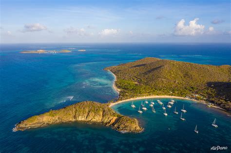 Mayreau Island, Carnash Bay, Caribbean