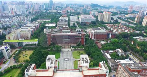 暨南大学校园校门拱门图书馆教学楼航拍4k_4096X2160_高清视频素材下载(编号:5509259)_实拍视频_光厂(VJ师网) www.vjshi.com