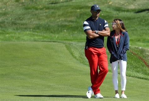 Tiger Woods Was Spotted With A New Lady At The Presidents Cup, And She ...