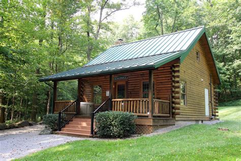 Cabins In Amish Country Ohio With Hot Tubs - VILLAGOO