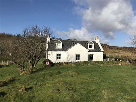 Isle of Skye Cottages (Walkhighlands)