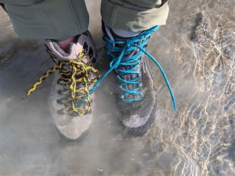 Best Winter Hiking Boots of 2023, Tested and Reviewed | Outdoor Life