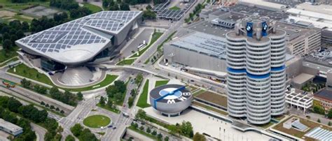 BMW Group achieves strong third quarter - revenues up by 13.7%