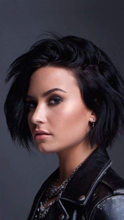 Pin by enery13 on singers | Demi lovato short hair, Demi lovato haircut ...