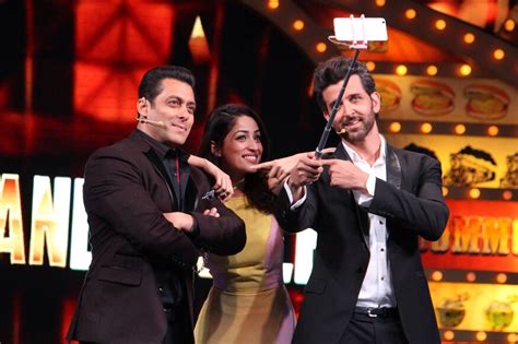 Bigg Boss 10 Finale: Salman Khan, Hrithik Roshan to Shake a Leg With ...