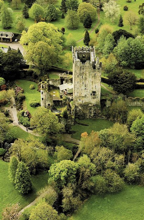 Guide to Blarney Castle, Ireland