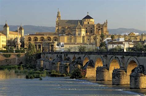 PUENTE ROMANO DE CÓRDOBA: restos romanos en España - Por Soleá