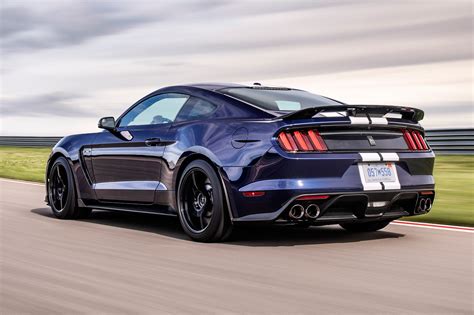 Ford Upgrades Mustang Shelby GT350 for 2019 | Automobile Magazine